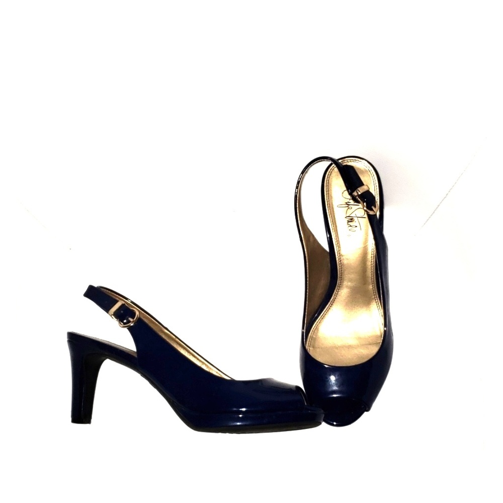 💎 Blue Slingback Heels 💎